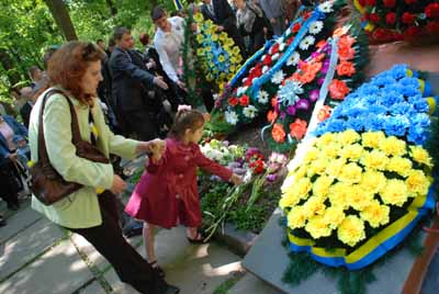Чернівці святкують День Перемоги Чернівці святкують День Перемоги