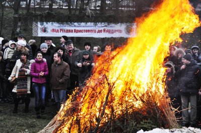 Колядували в музеї народної архітектури та побуту (фоторепортаж)