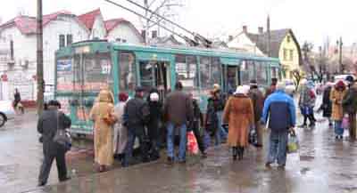 У Чернівцях подорожчають і маршрутки, і тролейбуси