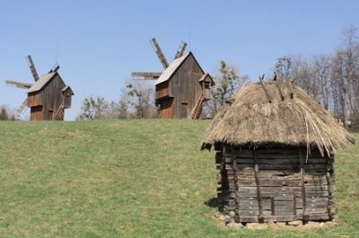 Місто ліхтарів та копчених свинячих вушок 