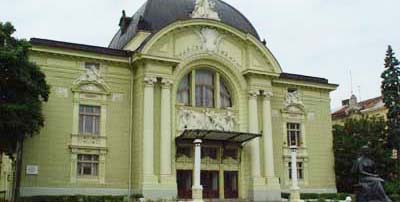 Чернівецький драмтеатр завершує 80-й сезон