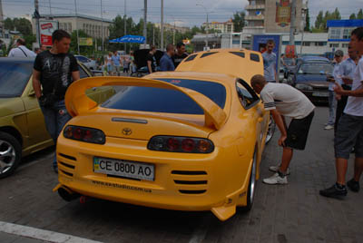 У Чернівцях пройшли змагання з тюнінгу та автозвуку (ФОТО)