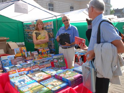 "У кризу продаємо більше книжок, ніж до неї", - чернівецькі видавці на форумі у Львові (ВІДЕО)