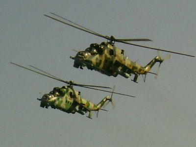 Над Буковиною літали військові бойові вертольоти
