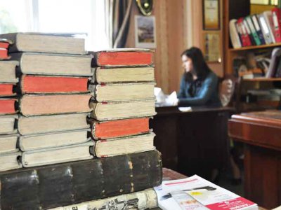 Книги Наполеона в бібліотеці ЧНУ (ФОТО)