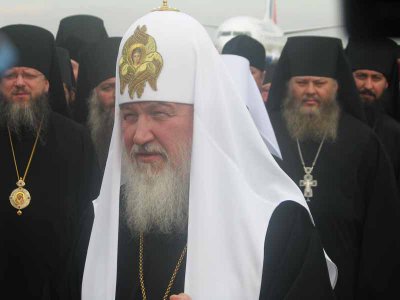 Патріарх Кирил заявив, що приїхав помолитися з буковинцями