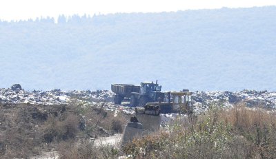 Сміттєсортувальний завод у Чернівцях готують до відкриття