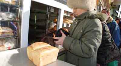 Хліб у Чернівцях продаватимуть у спеціальних кіосках