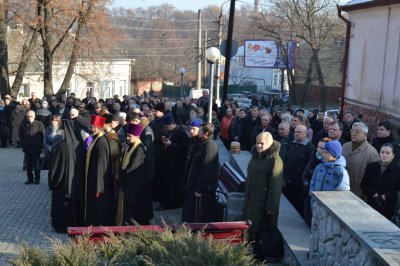 У Чернівцях згадали голод і мертвих людей у під’їздах