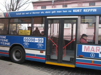 У Чернівці привезли іще два німецькі автобуси