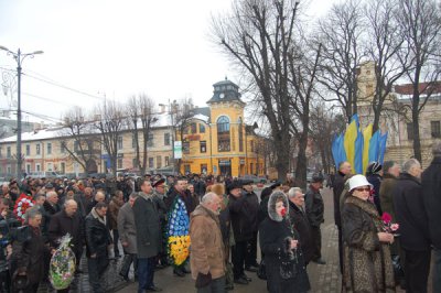 У Чернівцях почали відзначати День захисника Вітчизни