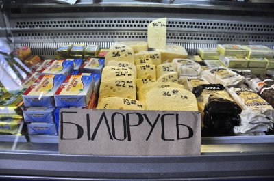 У Чернівцях покупці закуповують білоруські продукти про запас