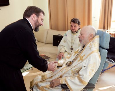 Глава греко-католиків відвідав у лікарні митрополита Володимира