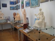 У Чернівцях - виставка сакральних скульптур