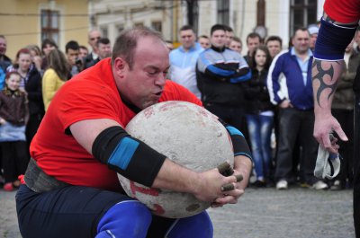 Богатир з Чернівців Костянтин Ільїн встановив світовий рекорд