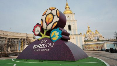 Євро-2012 відбудеться у незмінному форматі
