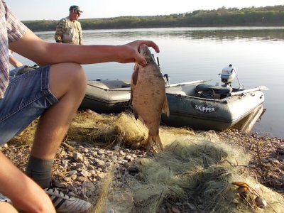 Рибалки зібрали на водосховищі 5 кілометрів браконьєрських сіток