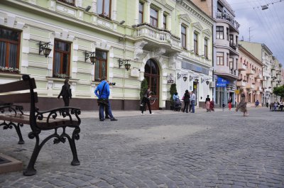 Карету з вулиці Кобилянської у Чернівцях забрали ремонтувати