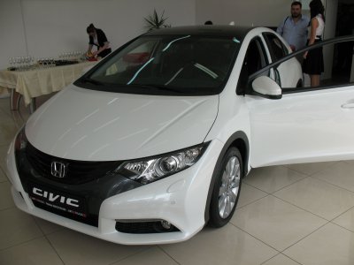 У Чернівцях презентували Honda Civic хетчбек