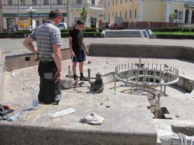До “Петрівського ярмарку” площа Філармонії буде з фонтаном, але без туалету