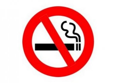 Заборону паління курці ігнорують