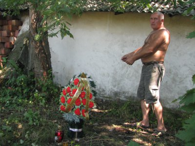 Після смерті буковинця блискавка ще кілька разів влучала у його подвір’я