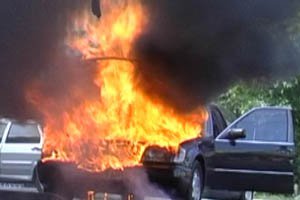 У Чернівцях - серія пожеж автомобілів