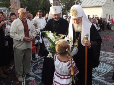 На Буковину прибув Патріарх Філарет