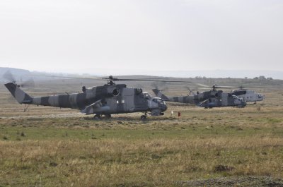 Неподалік румунського кордону літали військові літаки та вертольоти