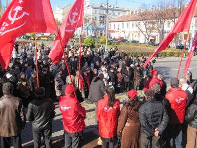 "Ми живемо в окупованій країні" - комуністи Буковини