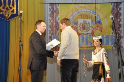 Віталій Михайлішин нагородив аграріїв міста Чернівці