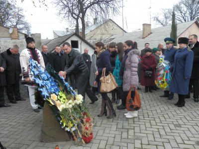 У Чернівцях відбувся молебень пам'яті жертв Голодомору