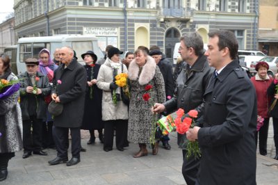 Ольгу Кобилянську вшанували у місті, де вона народилася