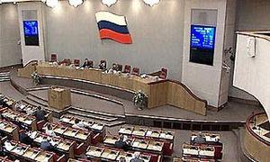 У російській Держдумі голосують навіть померлі депутати