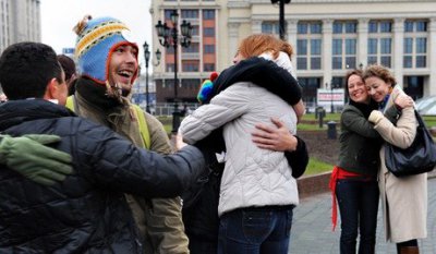 Зайвий привід для обіймів