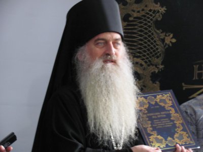 У Чернівцях презентували книгу про 300-літній монастир