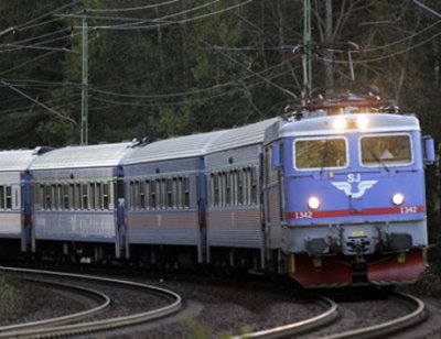 У Швеції прибиральниця викрала поїзд та врізалася у житловий будинок