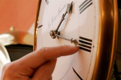 Мінекономрозвитку пропонує відмовитися від переведення годинників