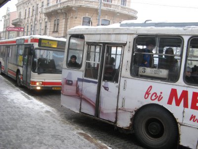 Змагання за пасажирів: хто кого?