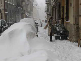 У Львові за два дні випало 45 мільйонів кубометрів снігу