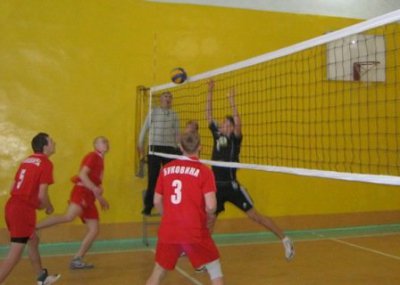 Волейбольна команда ЧНУ стала найкращою серед вишів області