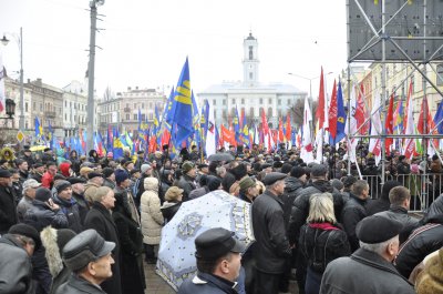 Опозиція запевняє, що акції "Вставай, Україно!" перемістились "в народ"