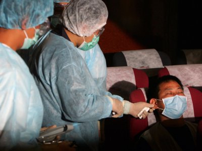 У Китаї ще 4 людини захворіли на грип H7N9, від якого немає вакцини