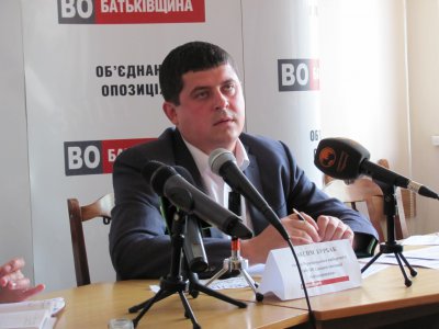 В Україні відбувається спроба ГКЧП-2, - нардеп Бурбак