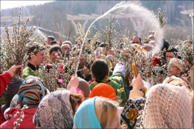 Сьогодні православні відзначають Вербну неділю