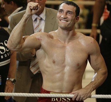 Володимир Кличко піднявся у рейтингу найкращих боксерів