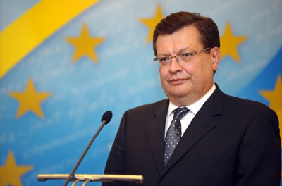 Віце-прем'єр Грищенко закликає не драматизувати ситуацію з "піратством"