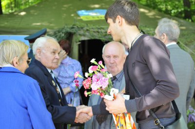 День Перемоги у Чернівцях святкують з юшкою і танцями