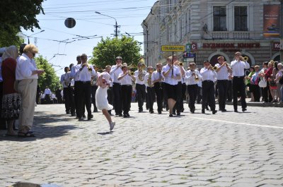 У Чернівцях відбувся парад духових оркестрів