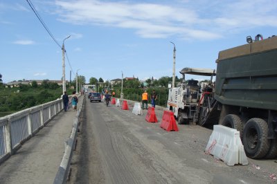 Донецька фірма на мосту в Атаках працює законно, - служба автодоріг